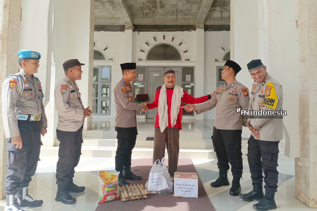 Peduli Sesama, Kapolsek Batu Hampar Berbagi Berkah Ramadan di Masjid Raya Jannatul Firdaus