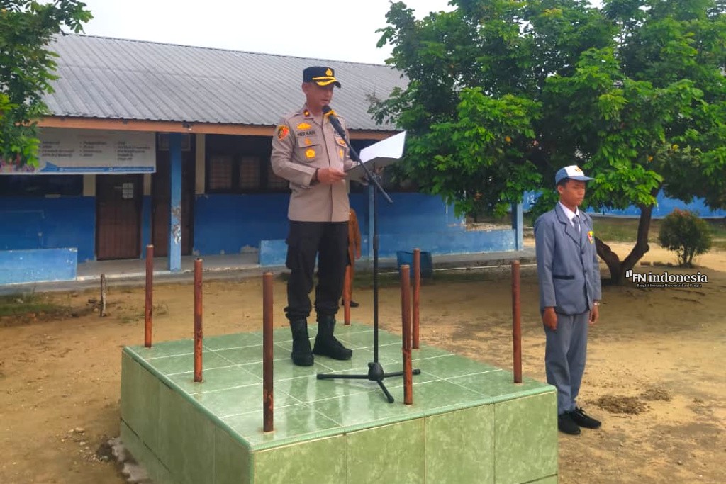 Police Goes to School, Polsek Kandis Tanamkan Disiplin dan Karakter Positif Siswa