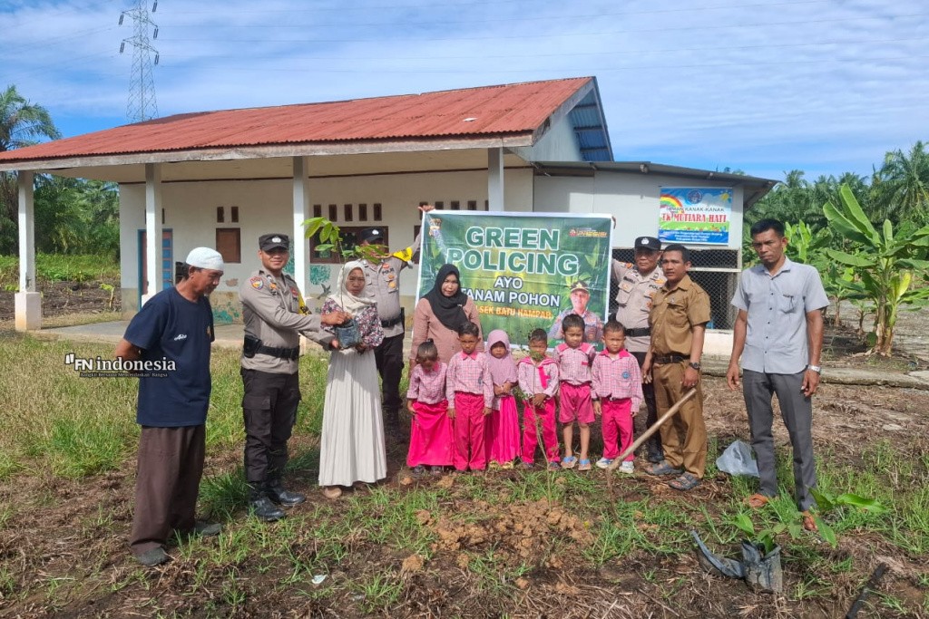 Polsek Batu Hampar Ajak Siswa TK Peduli Lingkungan Lewat Program Green Policing