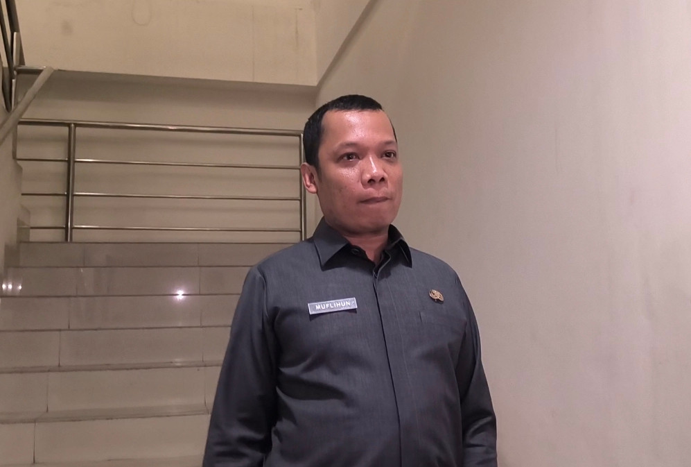 Eks Pj Walikota Pekanbaru Muflihun Diperiksa 10 Jam di Polda Riau