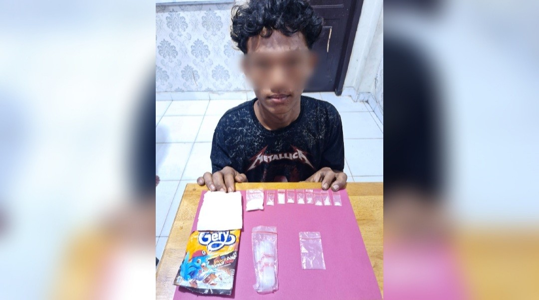 Satresnarkoba Polres Siak Tangkap Pemuda Bawa 9 Paket Shabu di Kandis