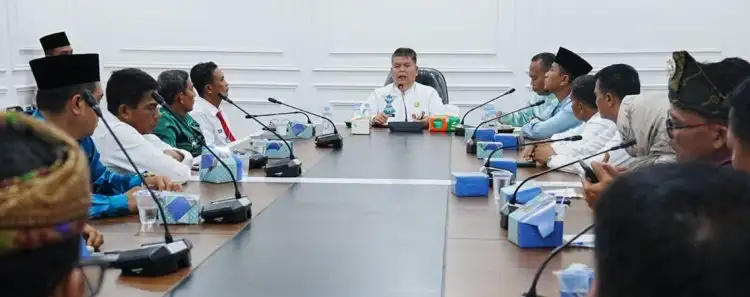 Rakor Camat se-Kuansing Bahas Pacu Jalur, HUT RI, hingga Kekosongan Kepala Desa