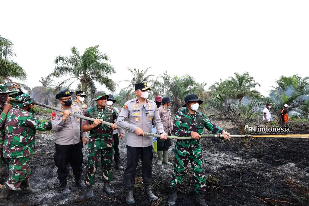 Cegah Karhutla Meluas, Polda Riau-TNI-BPBD Perkuat Patroli Udara dan Darat