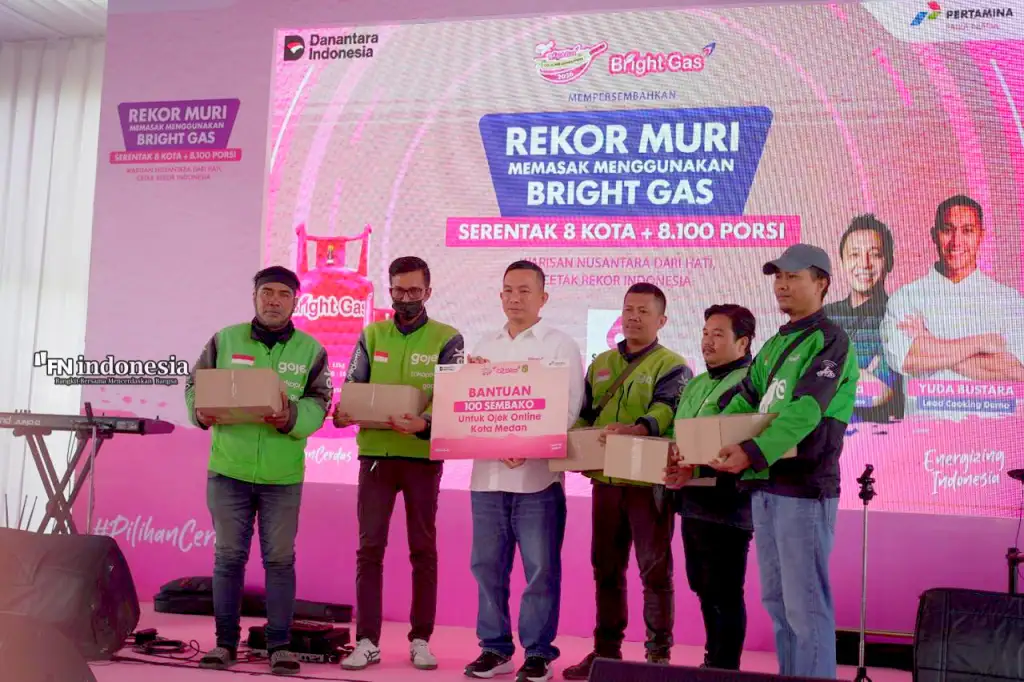 Nyalakan Semangat Kebersamaan, Pertamina Patra Niaga Sukseskan Rekor MURI Memasak dengan Bright Gas di Medan