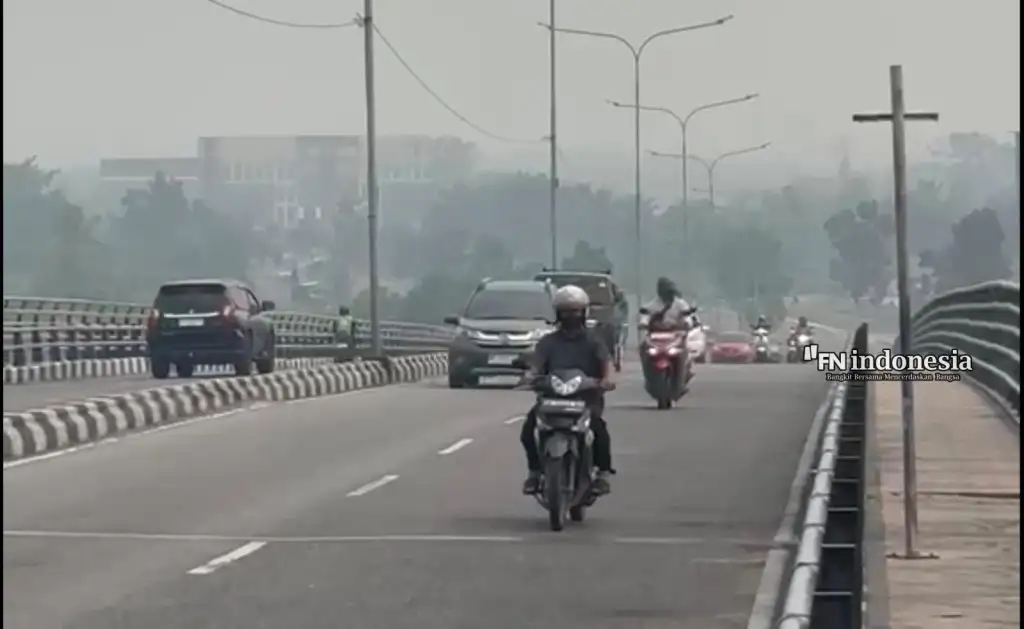 Kabut Asap Kembali Selimuti Pekanbaru, Warga Keluhkan Udara Menyengat