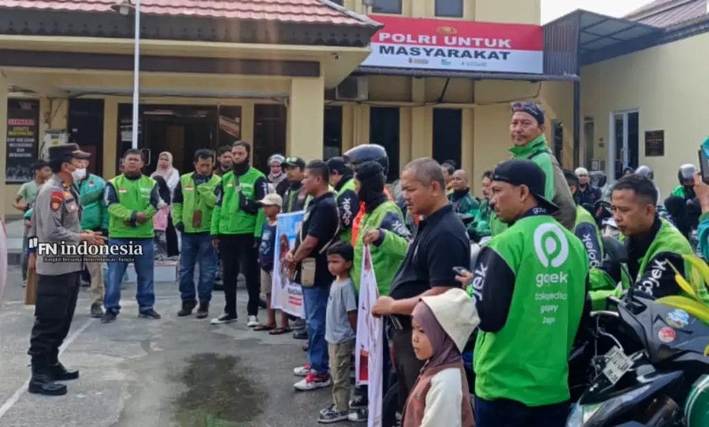 HUT ke-5 Domte Community, Polsek Binawidya Pekanbaru Perkuat Silaturahmi dan Sinergi Bersama Ojol