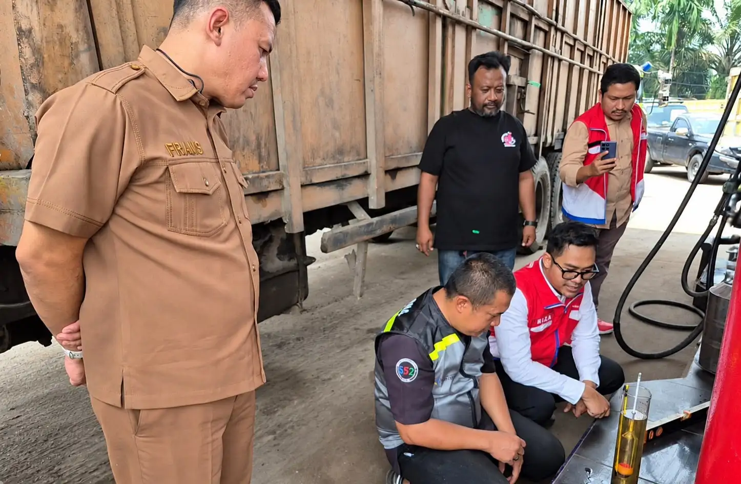Pertamina Patra Niaga Bersama Pemerintah Daerah Pantau SPBU di Riau, Pastikan Penyaluran BBM Berjalan Lancar