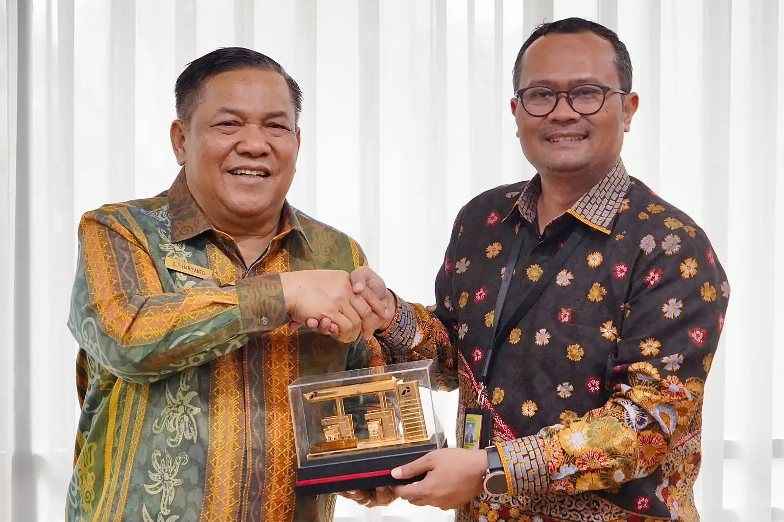 Pertamina Patra Niaga Sumbagut dan Pemprov Riau Pererat Kolaborasi untuk Pelayanan Energi Masyarakat